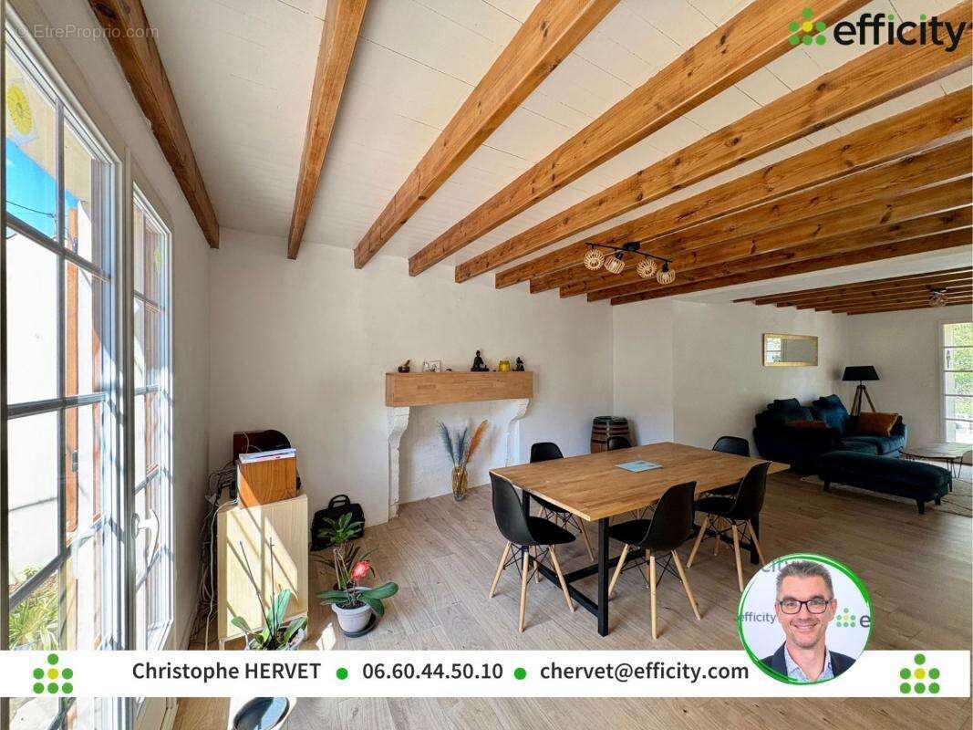 Maison à CHAMPNIERS