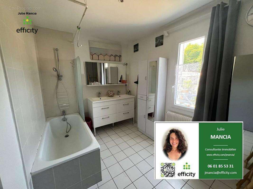 Maison à SAINT-YRIEIX-SUR-CHARENTE