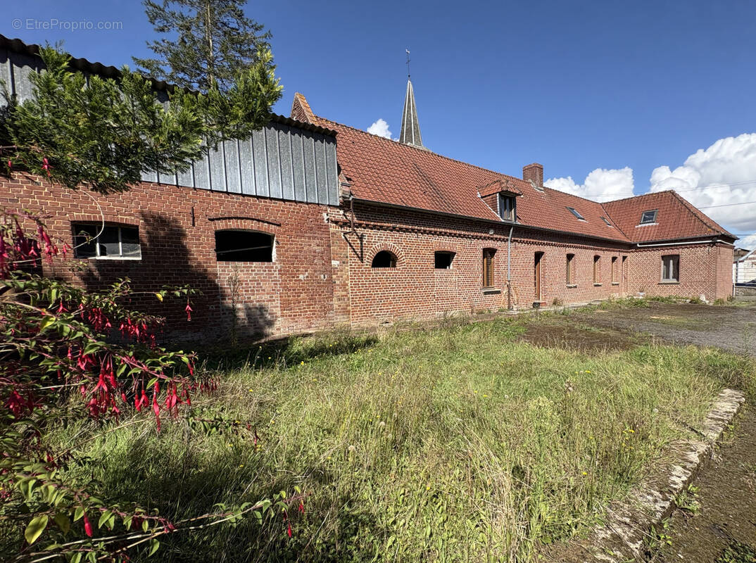Maison à AVESNES-LE-COMTE