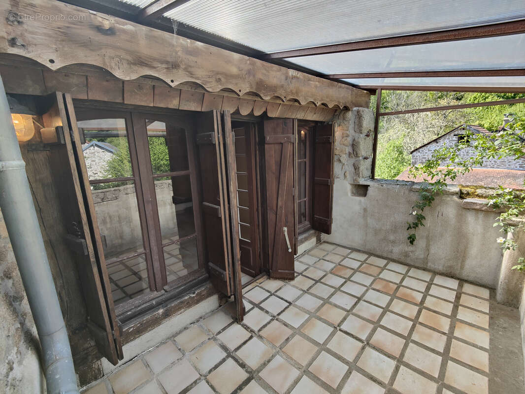 Maison à SAINT-ELOI