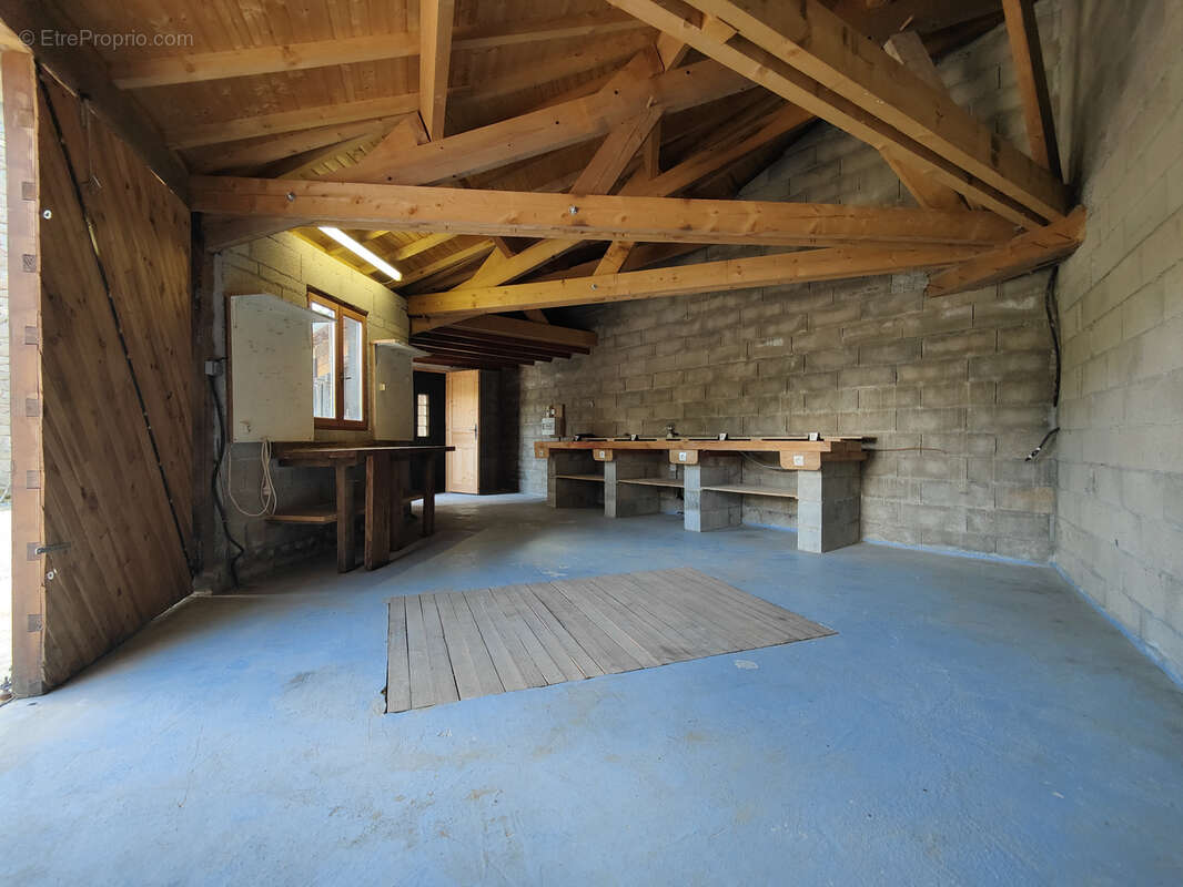 Maison à SAINT-ELOI