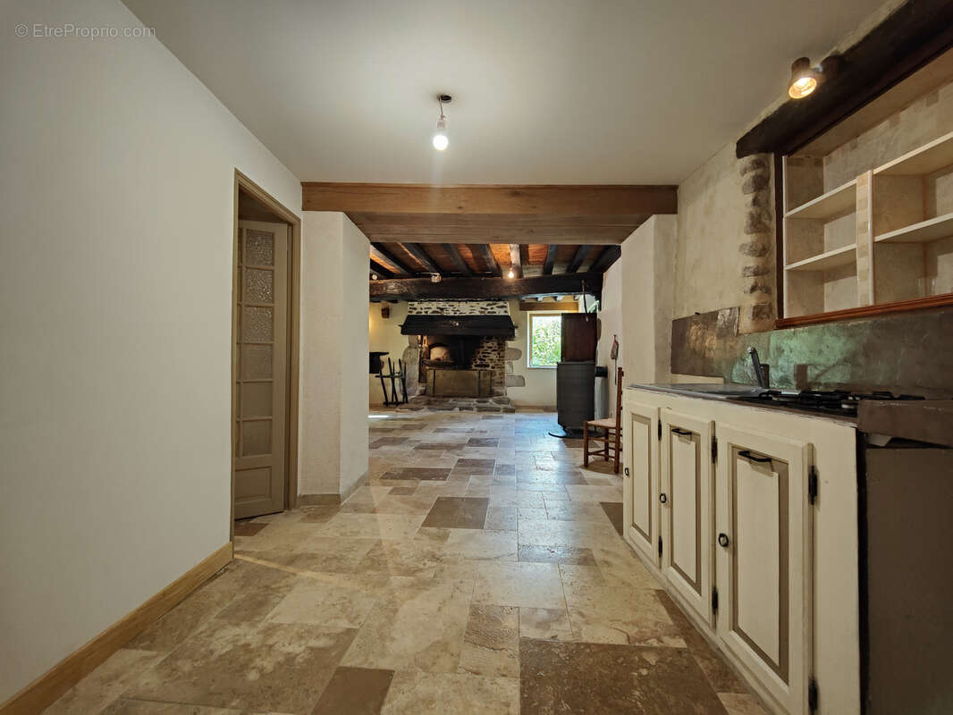 Maison à SAINT-ELOI