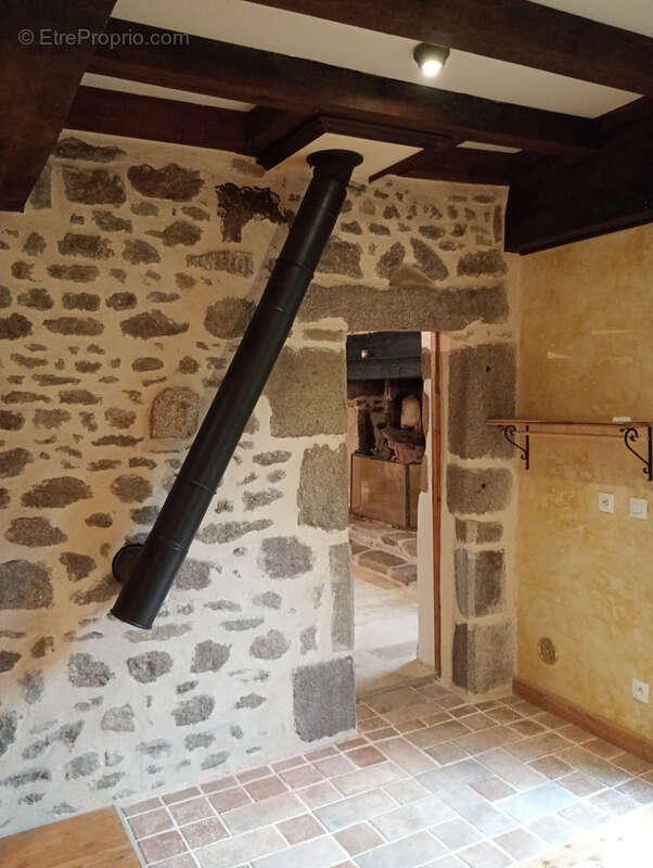 Maison à SAINT-ELOI