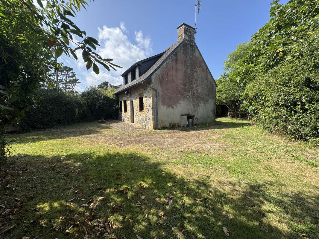 Maison à ROSCANVEL