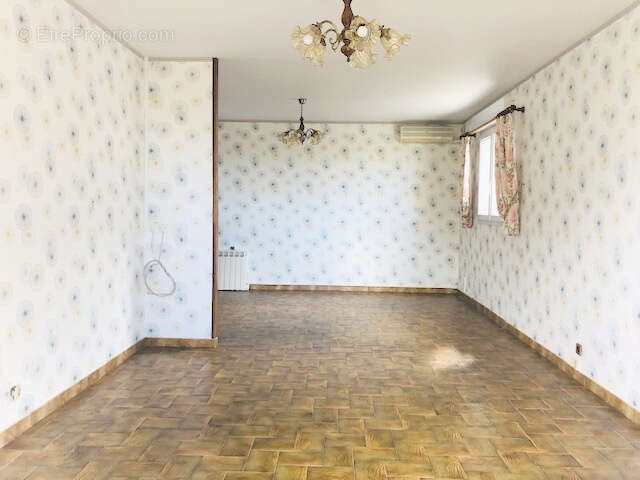 Maison à SALLES-SUR-MER