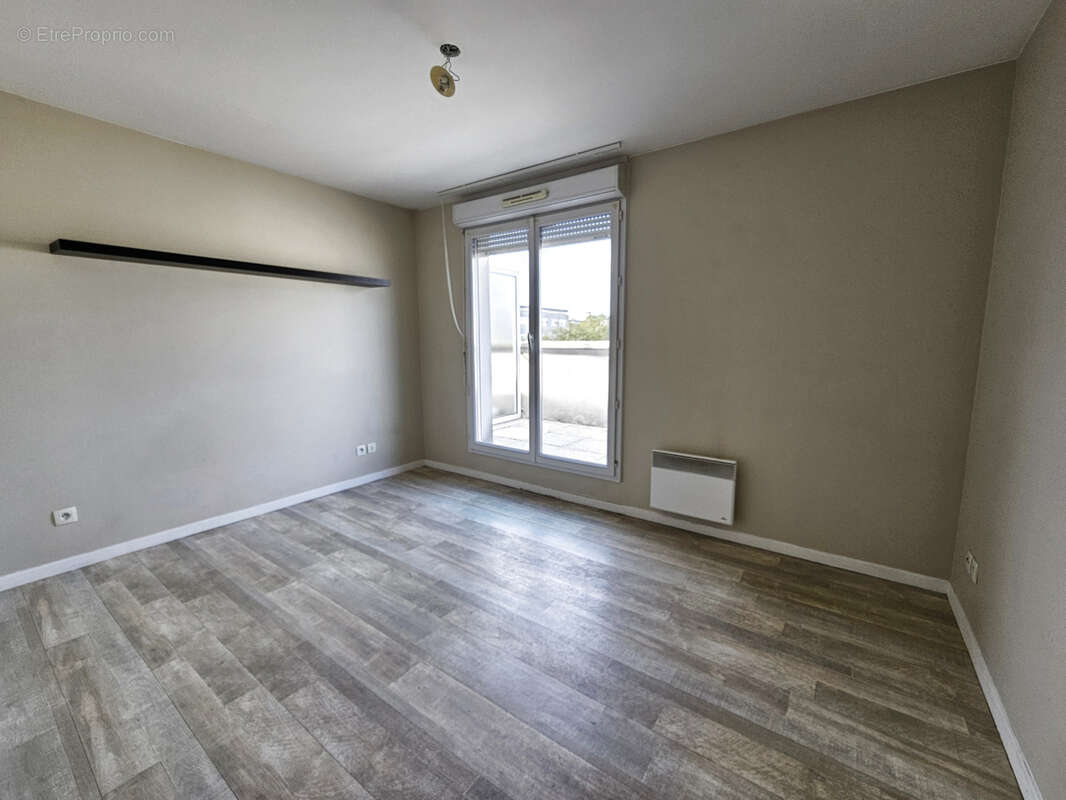 Appartement à CORBEIL-ESSONNES