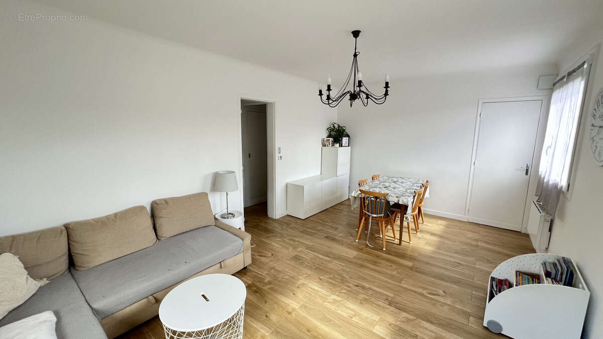 Maison à LA FERTE-ALAIS