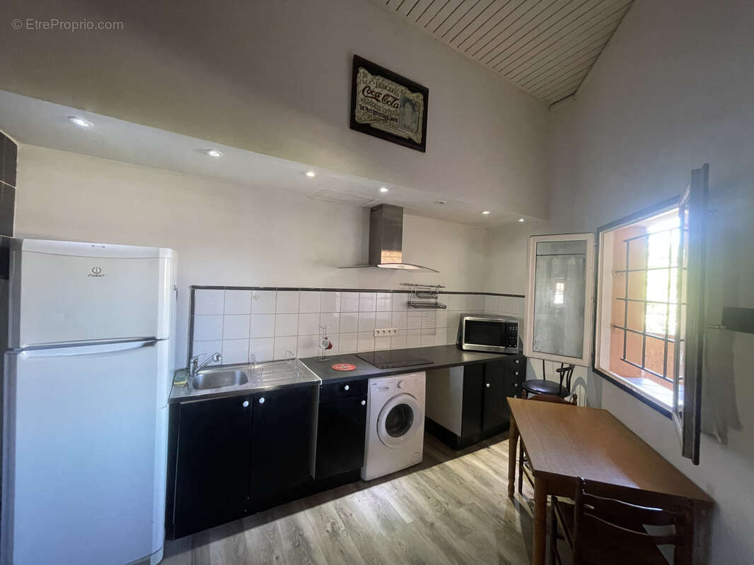 Appartement à PEYPIN