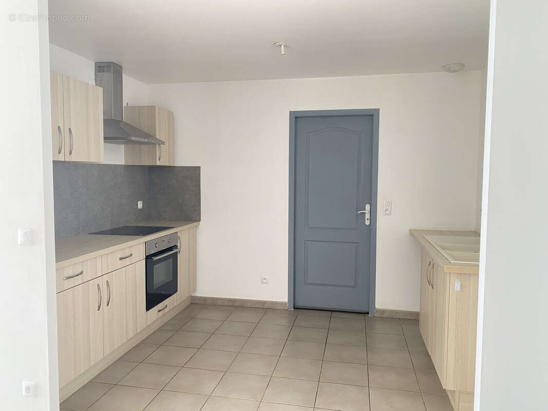 Maison à SAINT-ASTIER