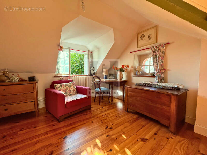 Maison à MORET-SUR-LOING