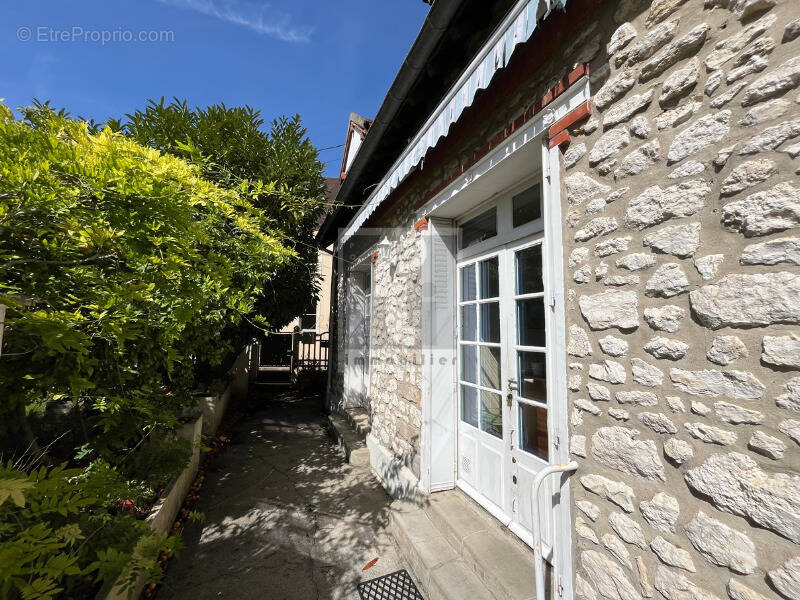 Maison à MORET-SUR-LOING