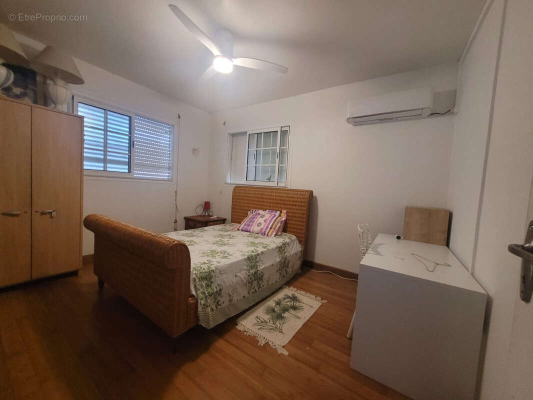 Maison à BAIE-MAHAULT