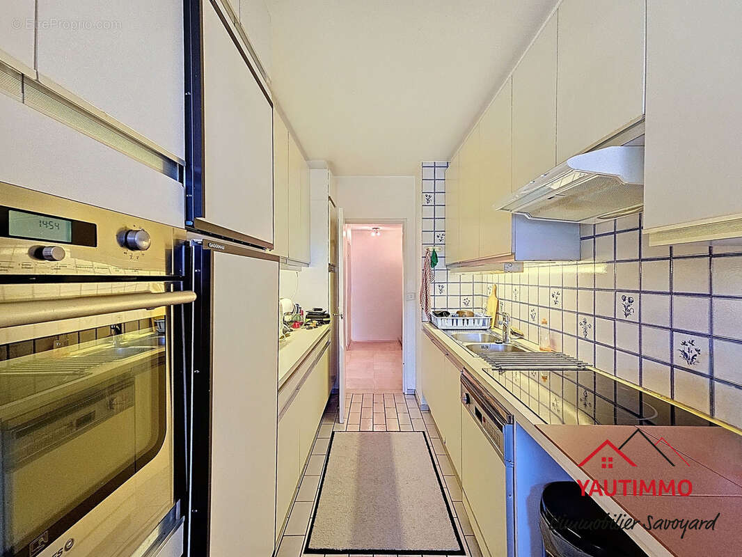 Appartement à AMBILLY