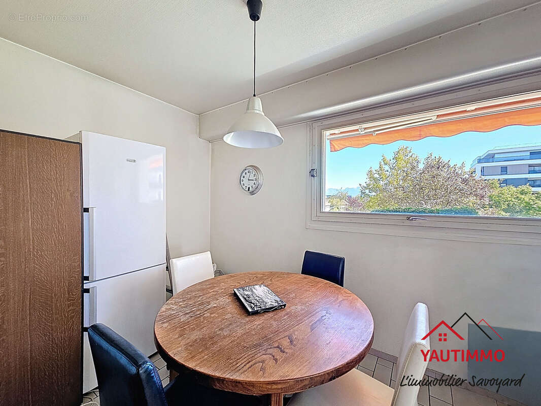 Appartement à AMBILLY