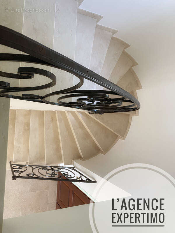 Maison à BOURG-SAINT-ANDEOL