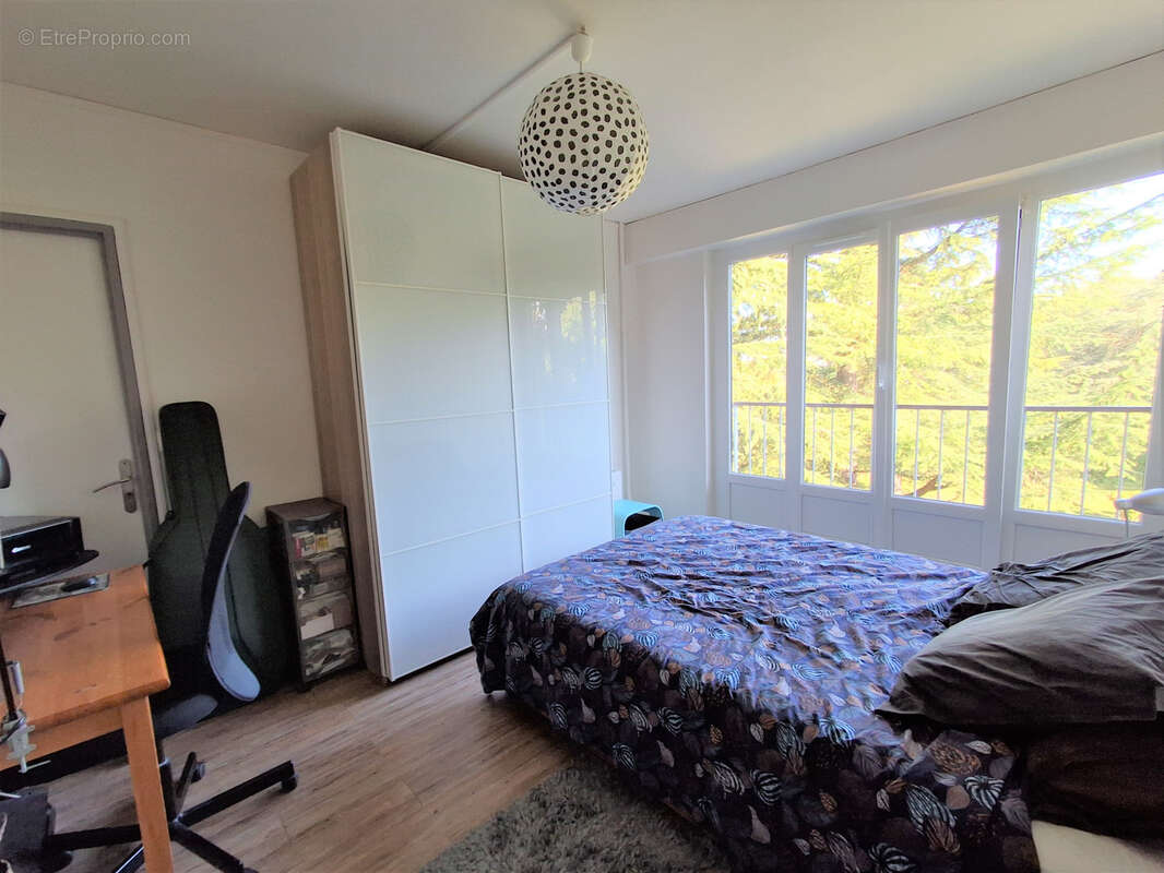 Appartement à CHENNEVIERES-SUR-MARNE