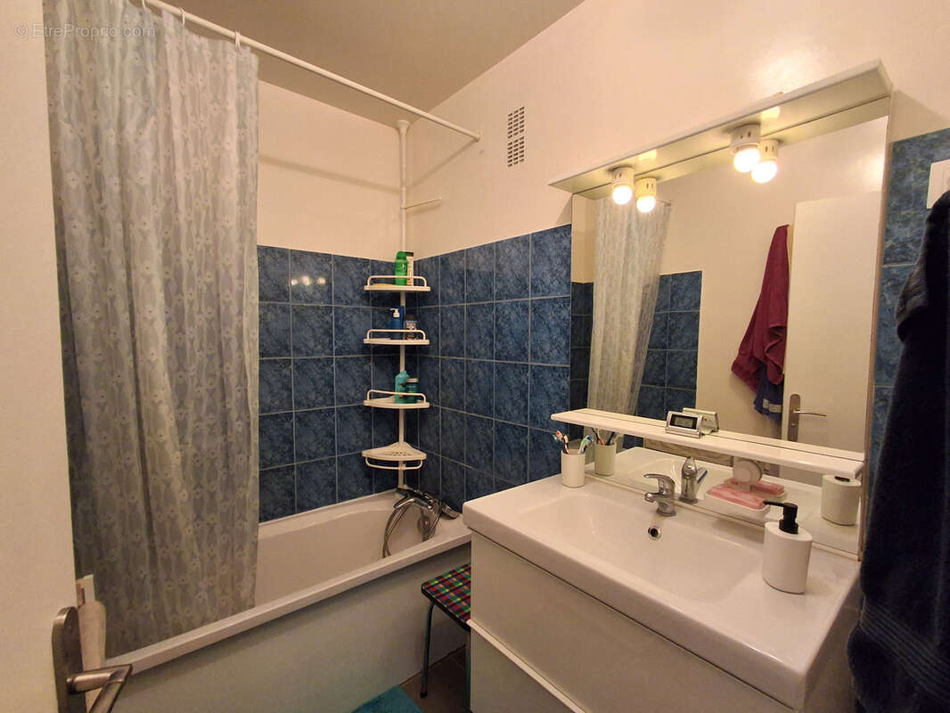 Appartement à CHENNEVIERES-SUR-MARNE