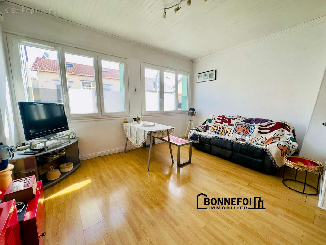 Maison à CHAMPIGNY-SUR-MARNE