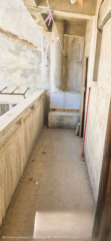 Appartement à MARSEILLE-1E