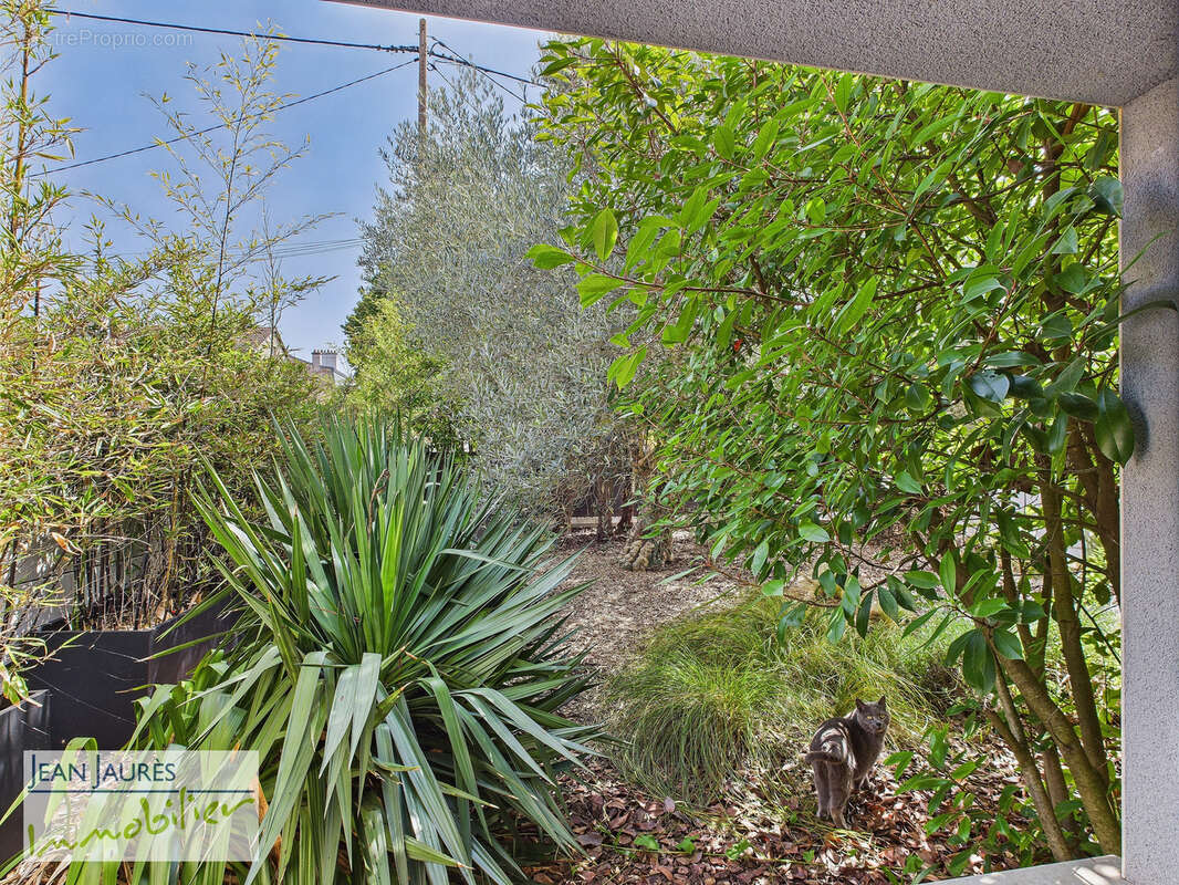 Autre à SAINTE-SAVINE