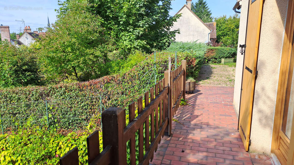 Maison à SAINT-FARGEAU