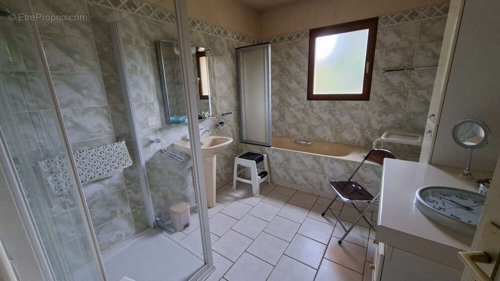 Maison à SAINT-FARGEAU