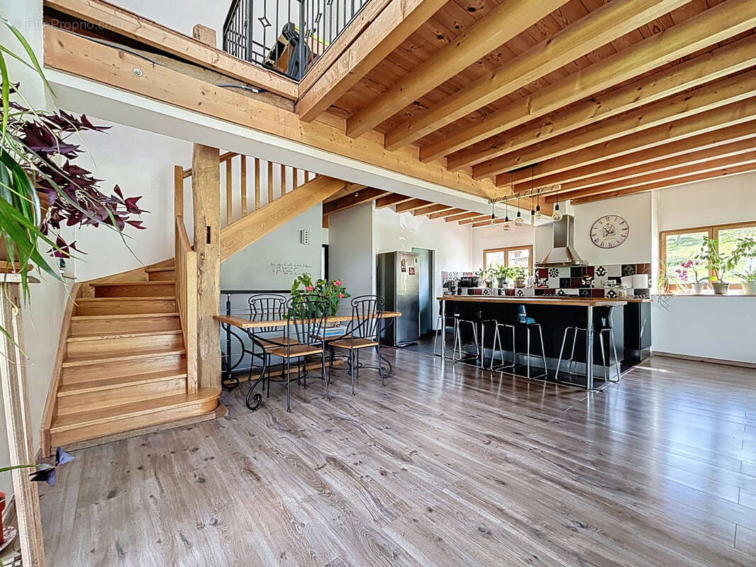 Maison à AIX-LES-BAINS