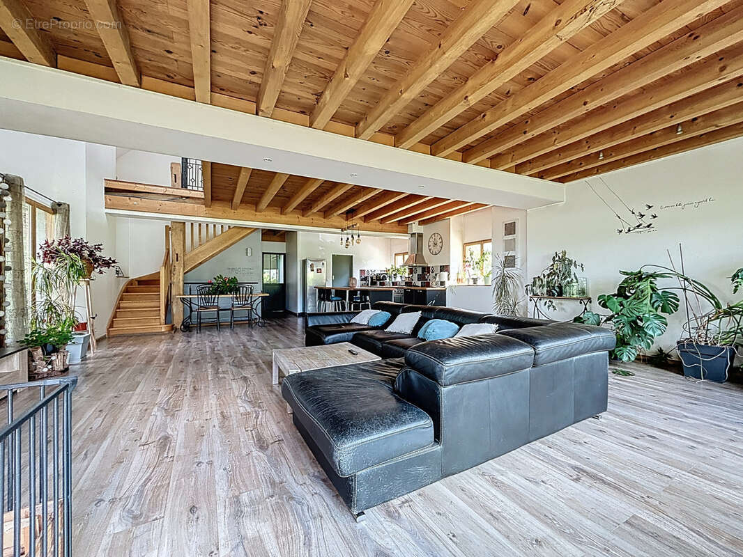 Maison à AIX-LES-BAINS