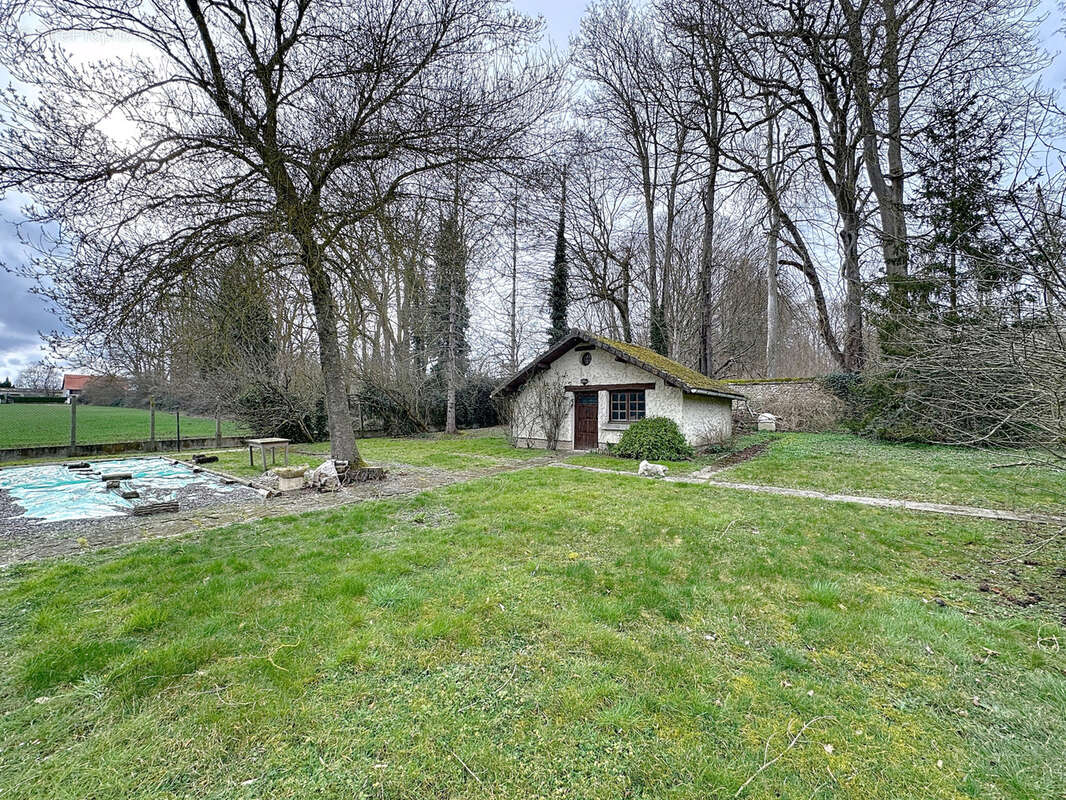 Maison à SOISY-SUR-ECOLE
