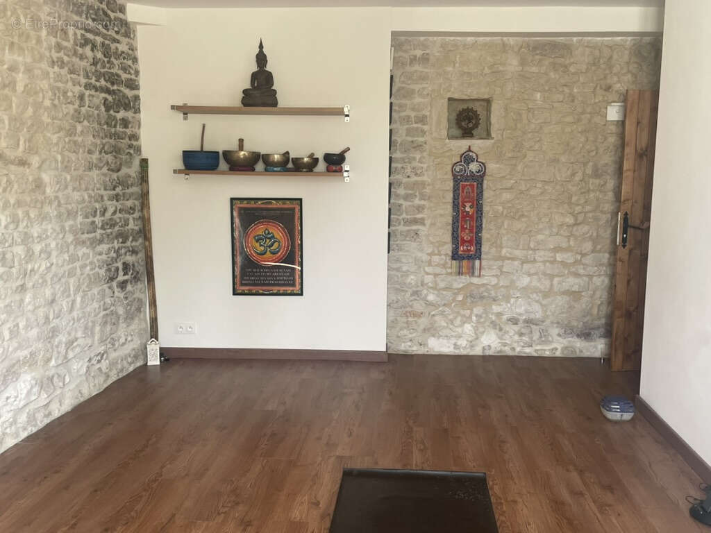 Maison à LOIRE-SUR-NIE