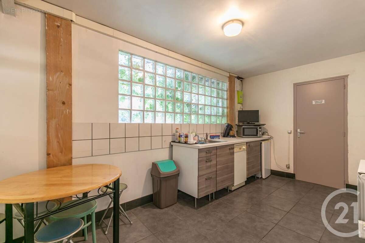 Maison à SAINT-MAUR-DES-FOSSES