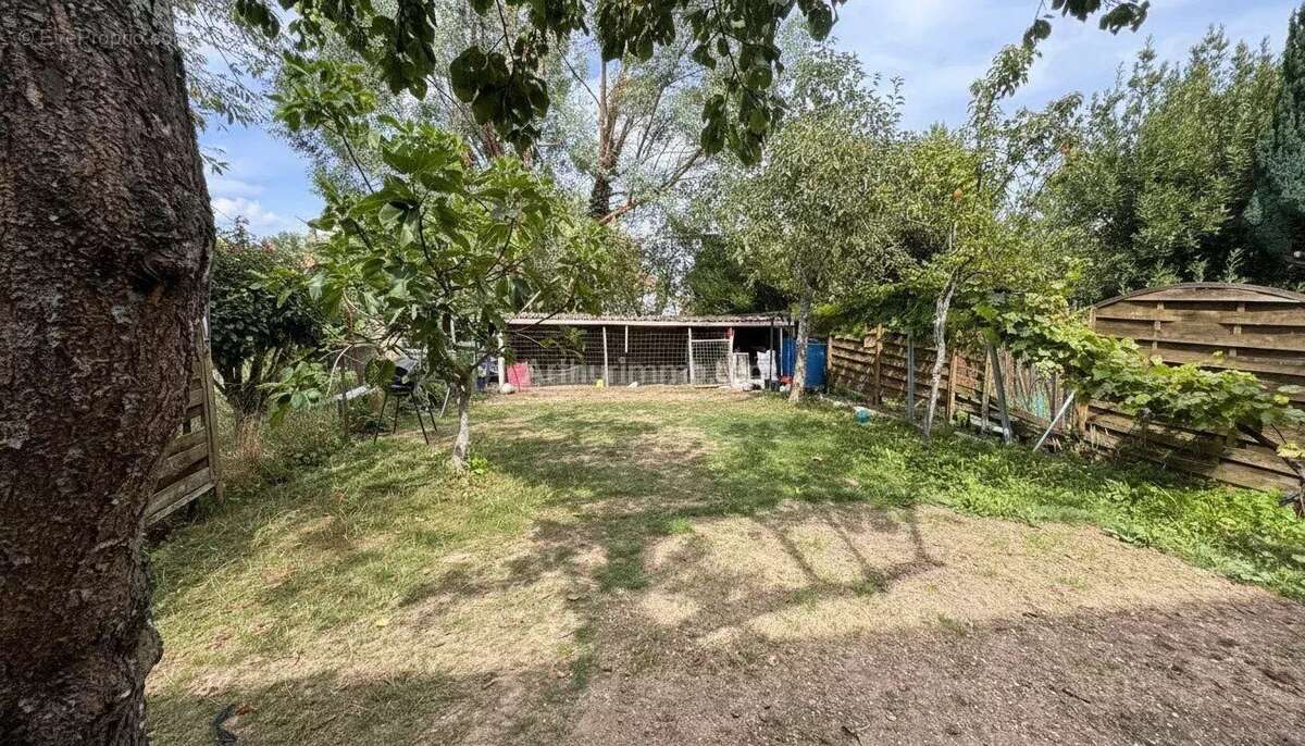 Maison à SAINT-FARGEAU-PONTHIERRY