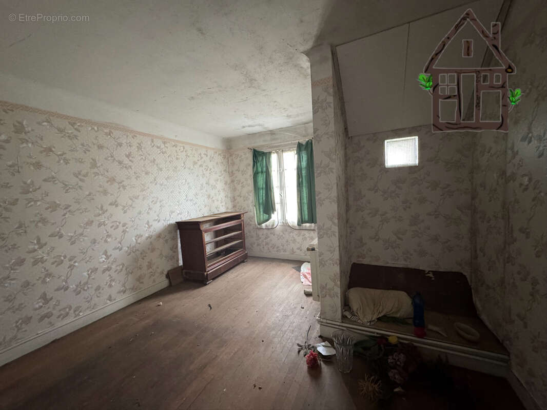 n°1 - Maison à VERNON