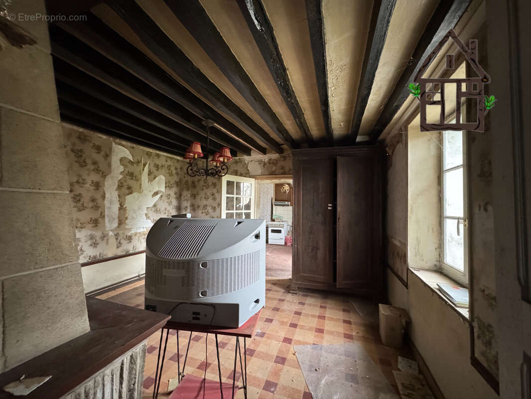 n°5 - Maison à VERNON