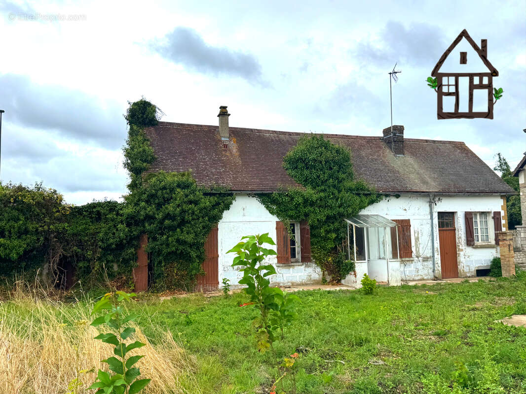 n°8 - Maison à VERNON