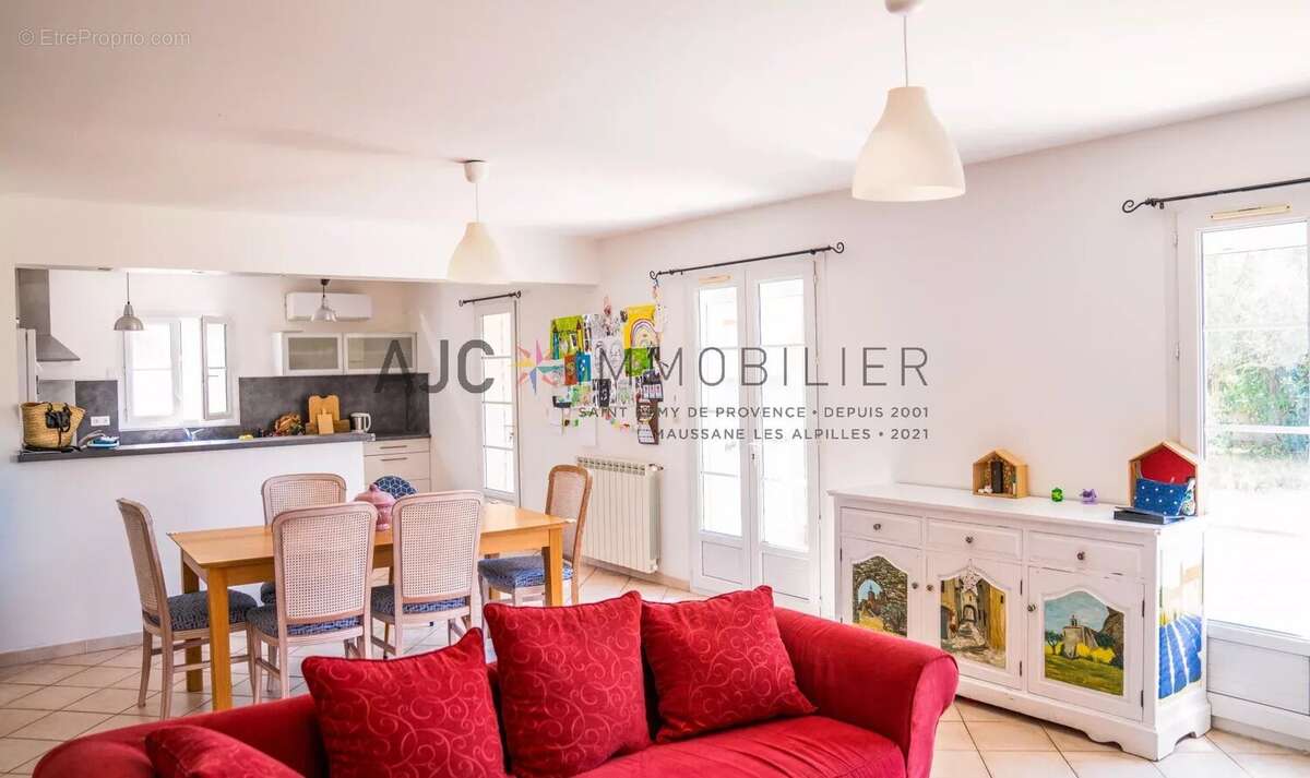 Maison à SAINT-REMY-DE-PROVENCE