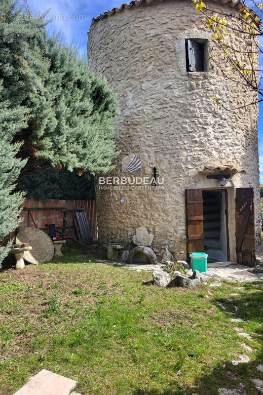 Maison à REVEST-DU-BION