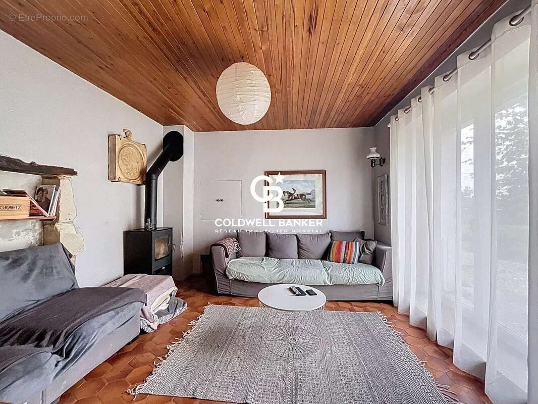 Maison à CHERVES-RICHEMONT