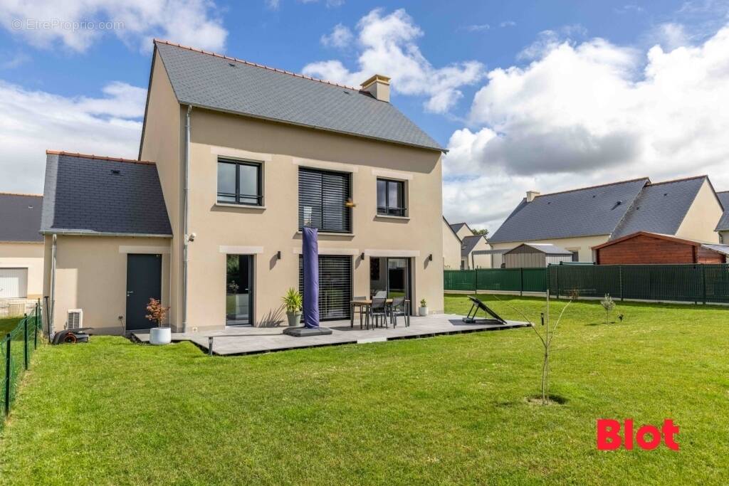 Maison à LOUVIGNE-DE-BAIS