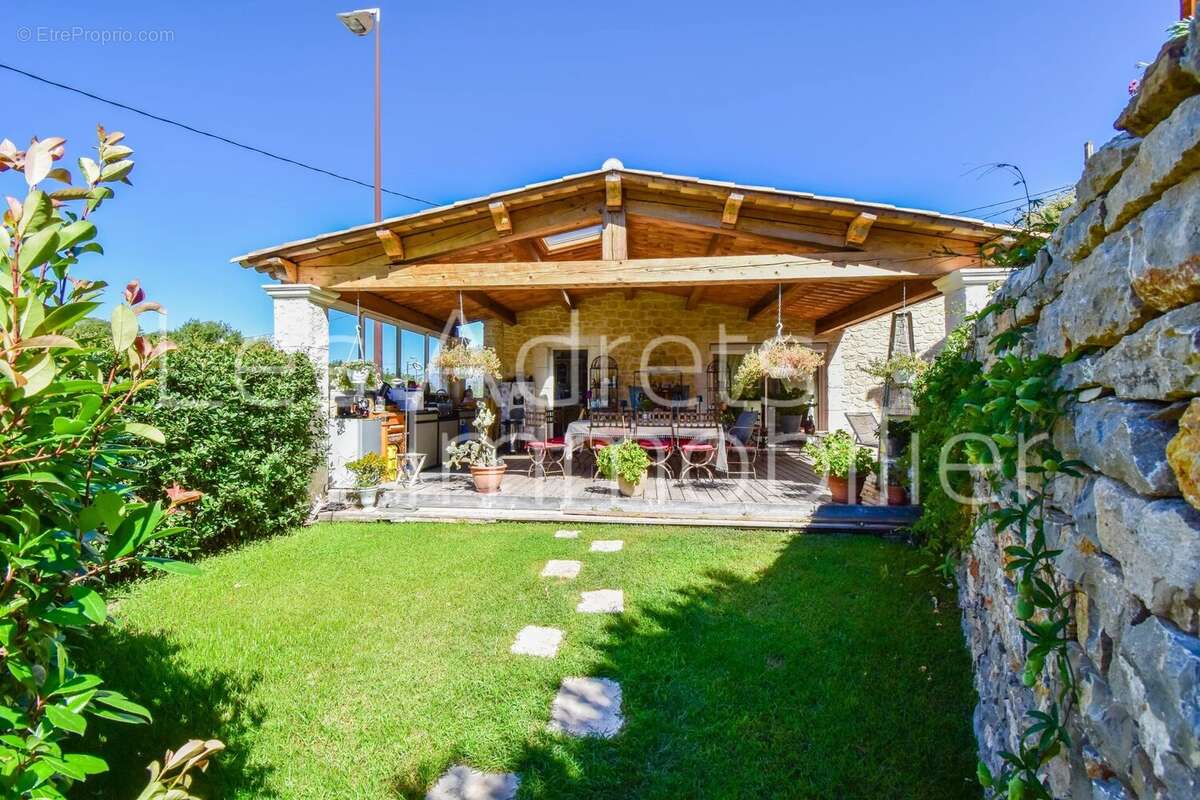 Maison à LES ADRETS-DE-L&#039;ESTEREL