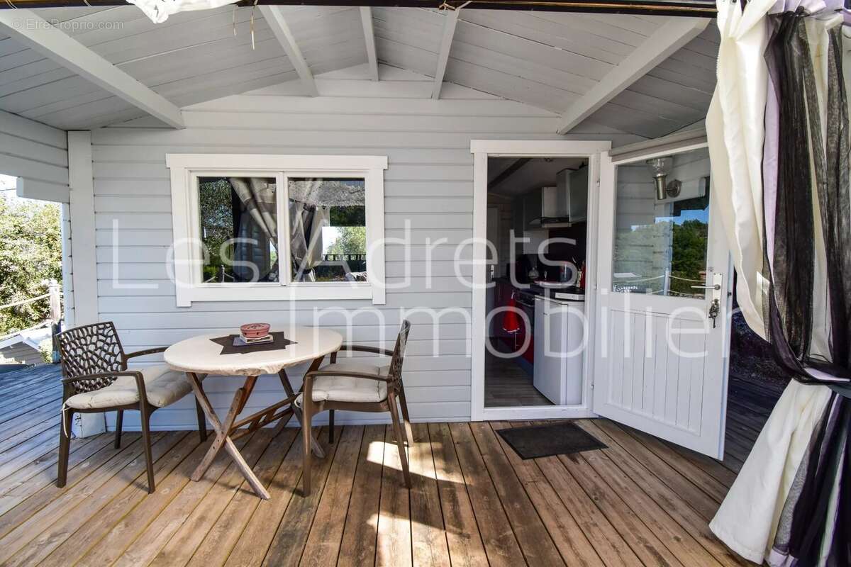 Maison à LES ADRETS-DE-L&#039;ESTEREL