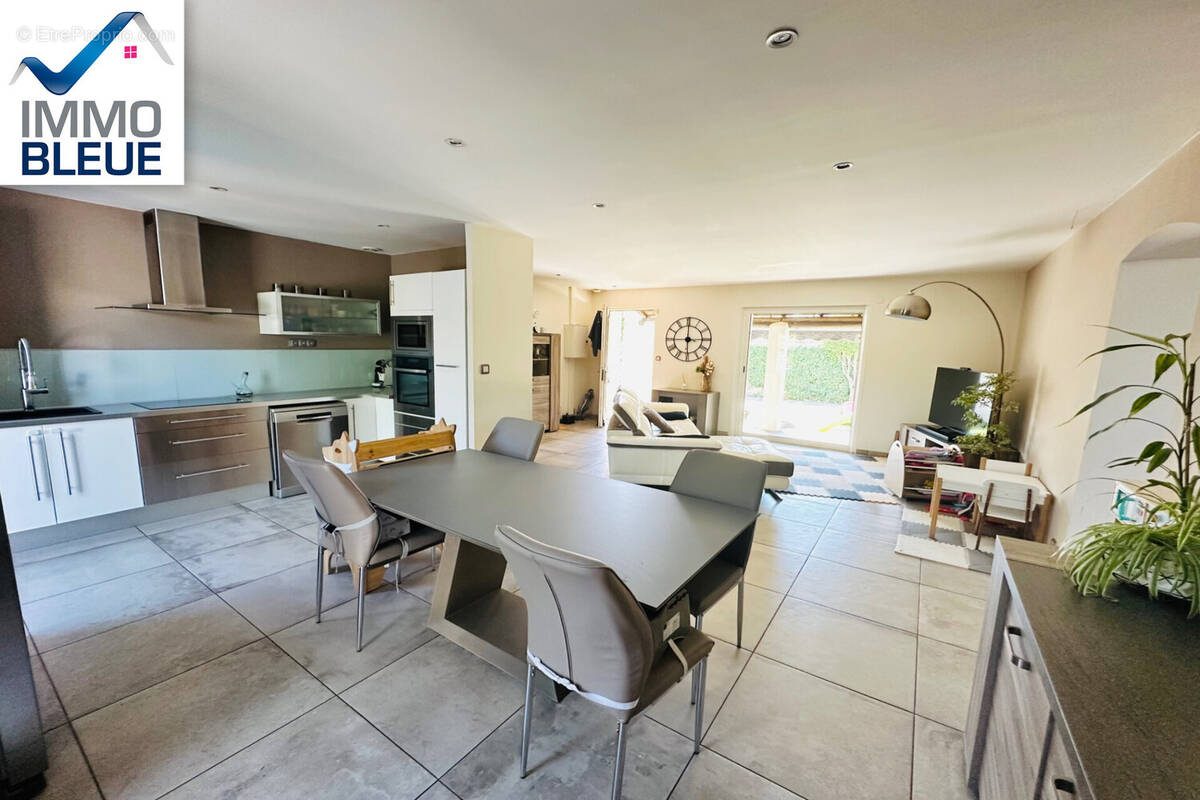 Maison à PORT-DE-BOUC