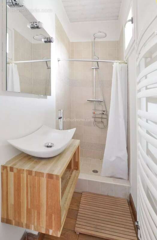 Maison à LE PERREUX-SUR-MARNE