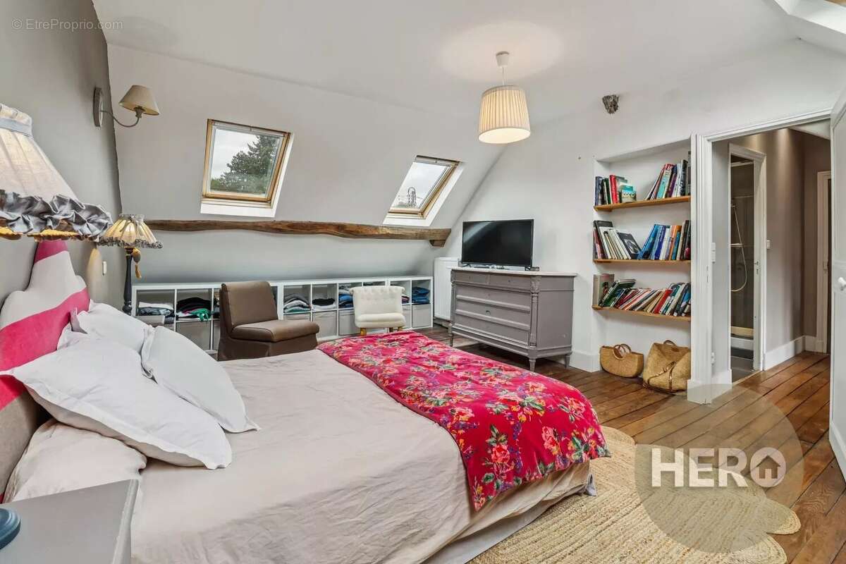 Maison à MONTFORT-L&#039;AMAURY