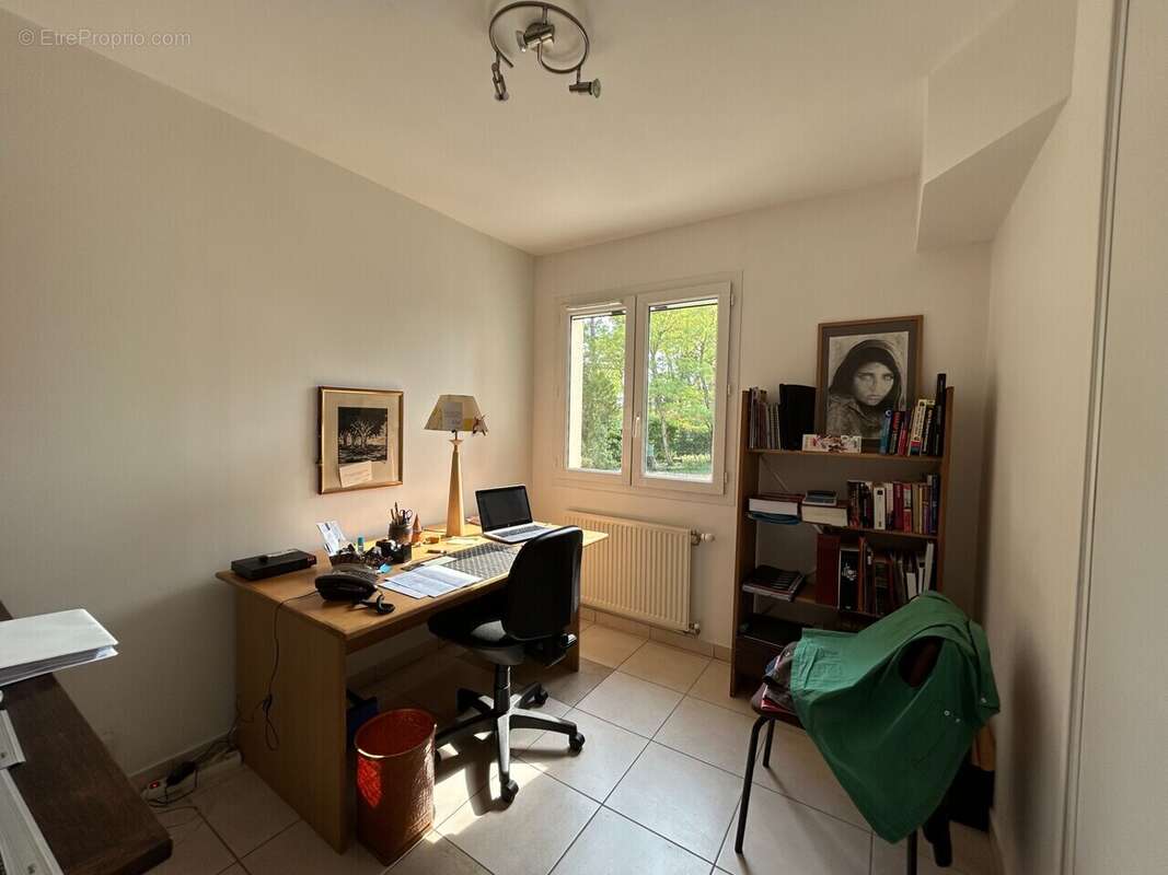 Maison à GENISSIEUX