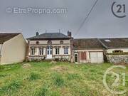 Maison à VILLIERS-SUR-SEINE