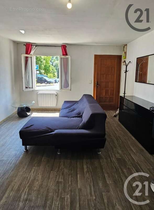 Autre à LONGUEVILLE