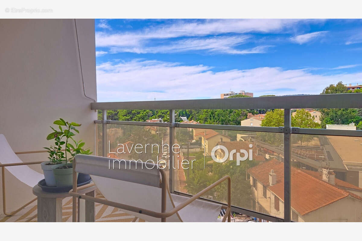 Appartement à LE CANNET