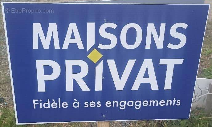 Terrain à LA ROCHE-SUR-YON