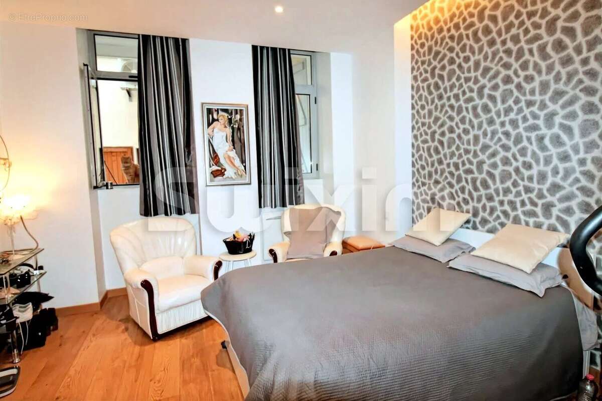 Appartement à AIX-LES-BAINS